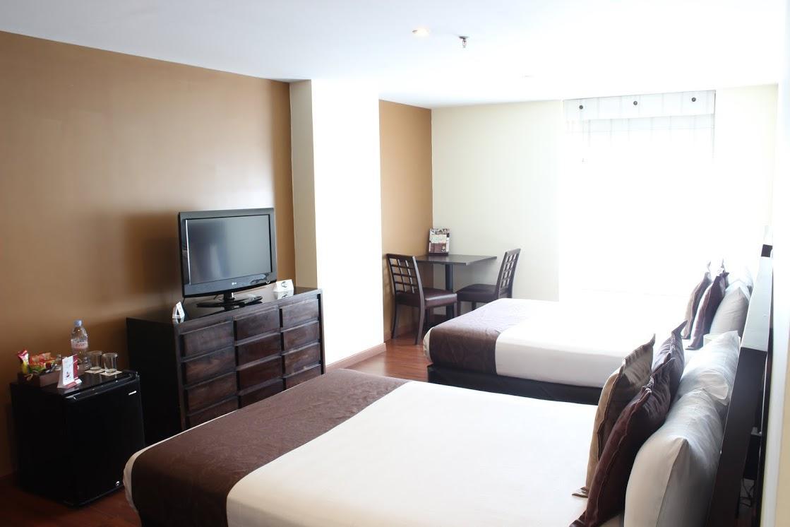 Hotel Santa Barbara Real Bogotá Exteriör bild