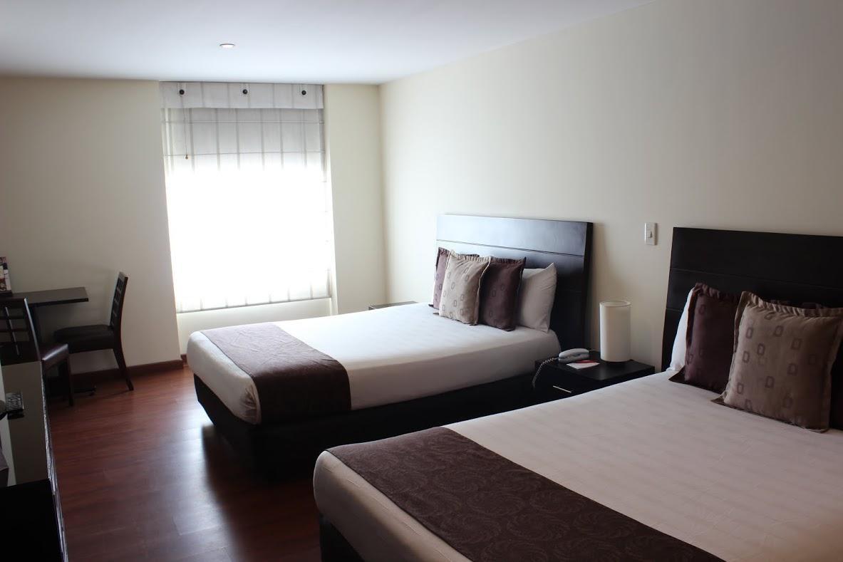 Hotel Santa Barbara Real Bogotá Exteriör bild